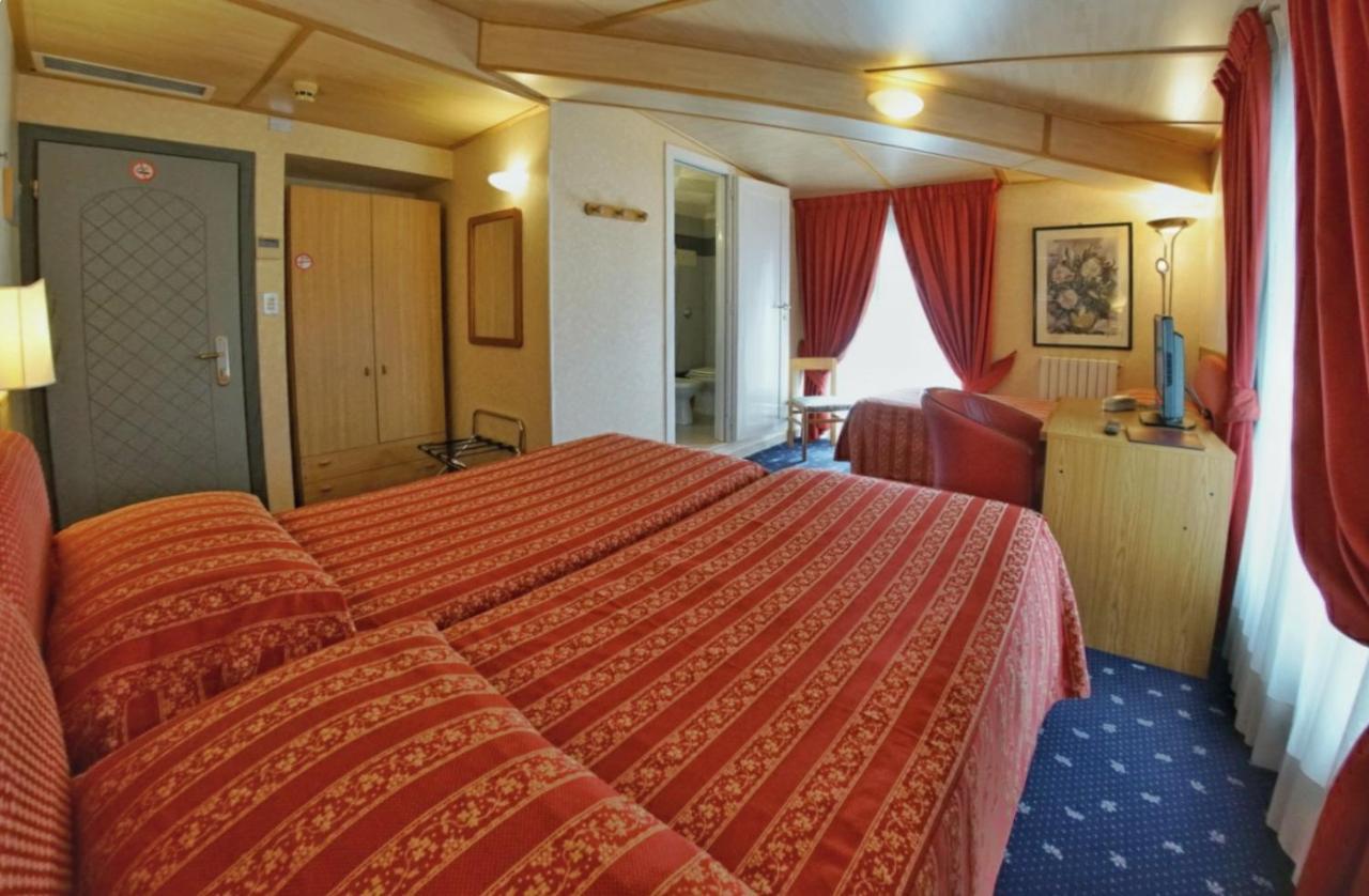 Hotel Le Torrette Galbiate Exterior foto